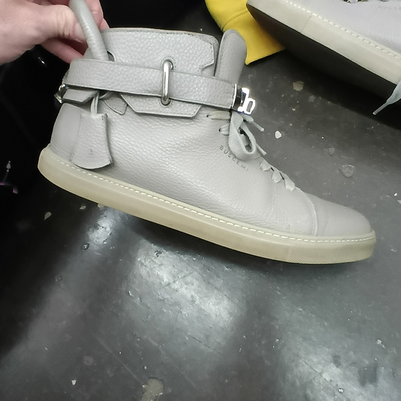 Buscemi Light Gray High-Top Sneakers